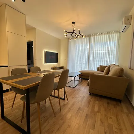 Primo 2 Apartamento *