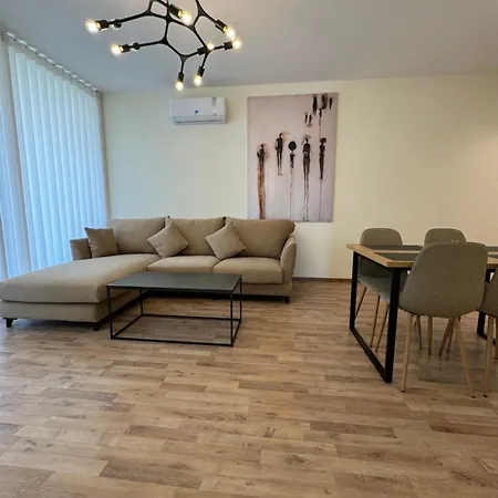 Primo 2 Apartamento Tirana