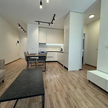 Primo 2 Apartment