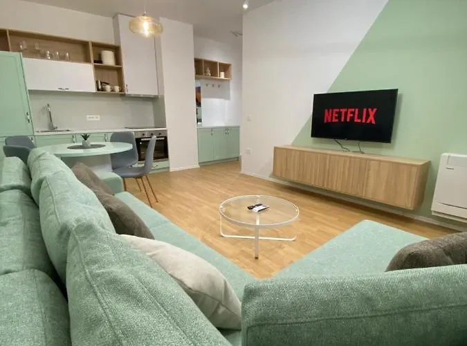 Primo 2 * Tirana